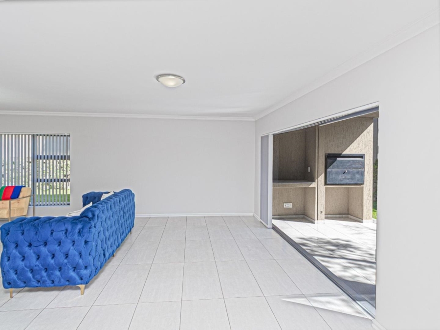 4 Bedroom Property for Sale in Edenburg Gauteng