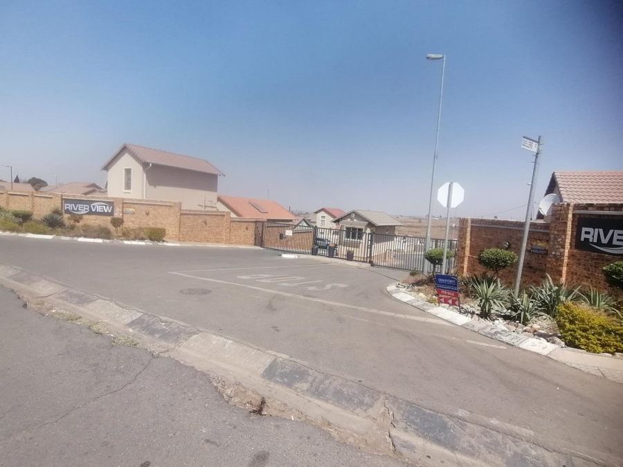 3 Bedroom Property for Sale in Witpoortjie Gauteng
