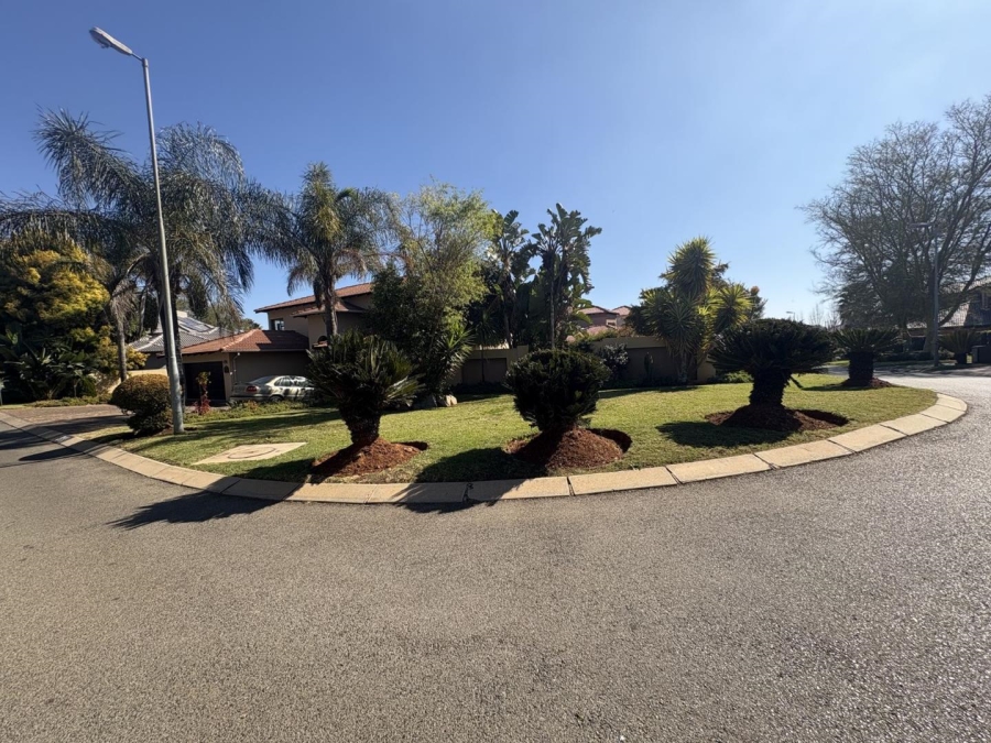 4 Bedroom Property for Sale in Ruimsig Gauteng