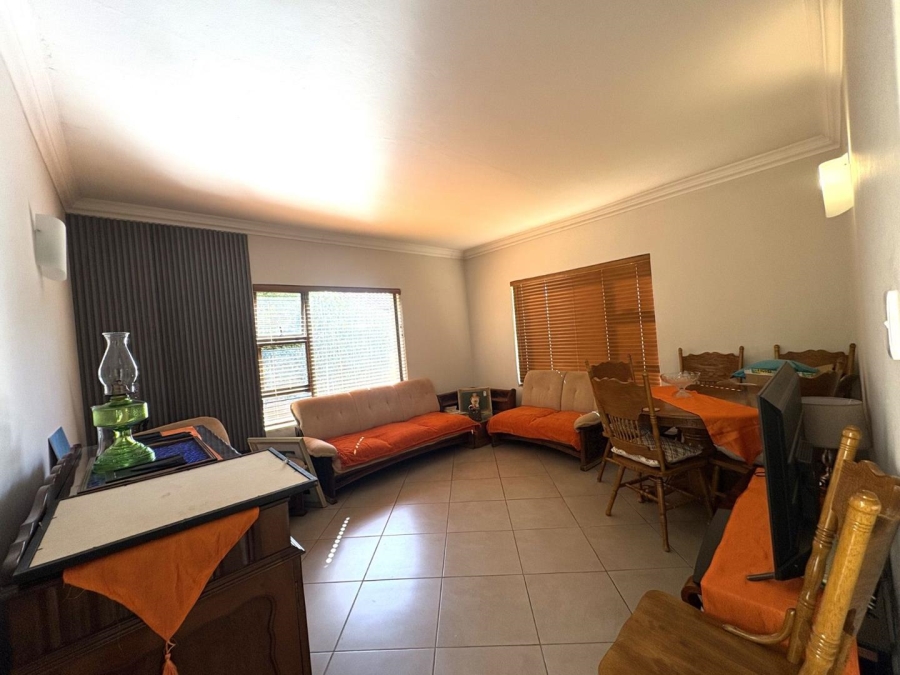 4 Bedroom Property for Sale in Ruimsig Gauteng