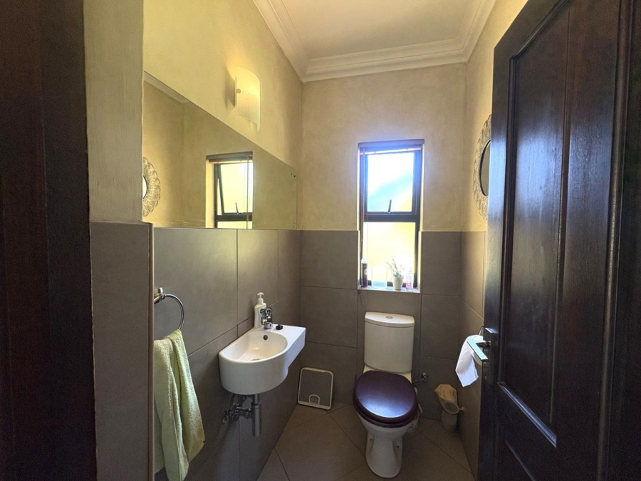 4 Bedroom Property for Sale in Ruimsig Gauteng