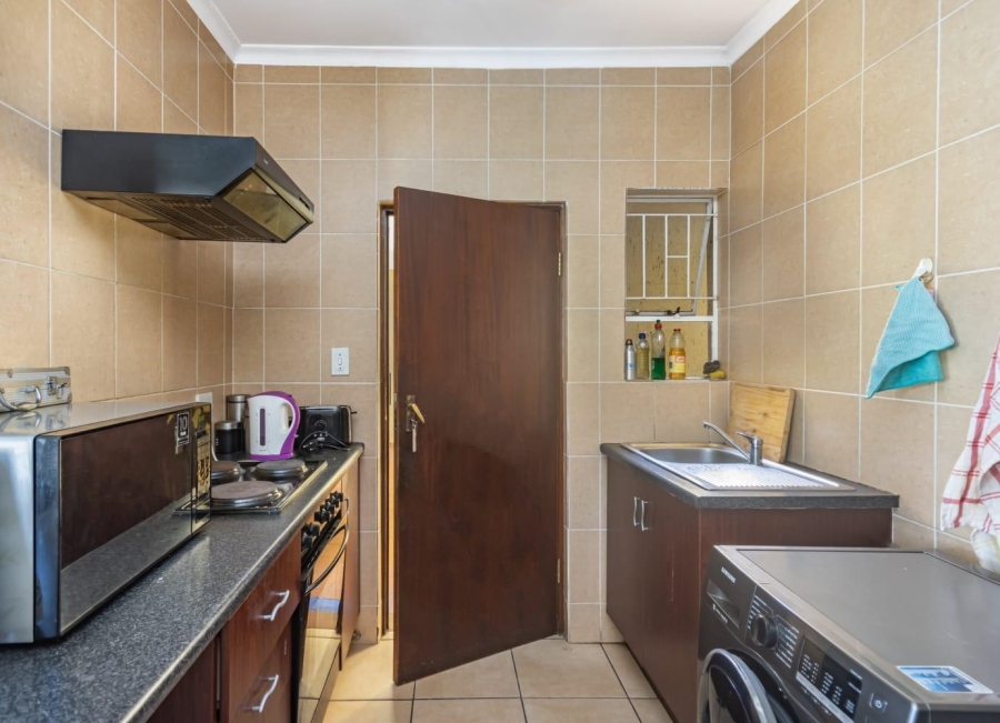 2 Bedroom Property for Sale in Ormonde Gauteng