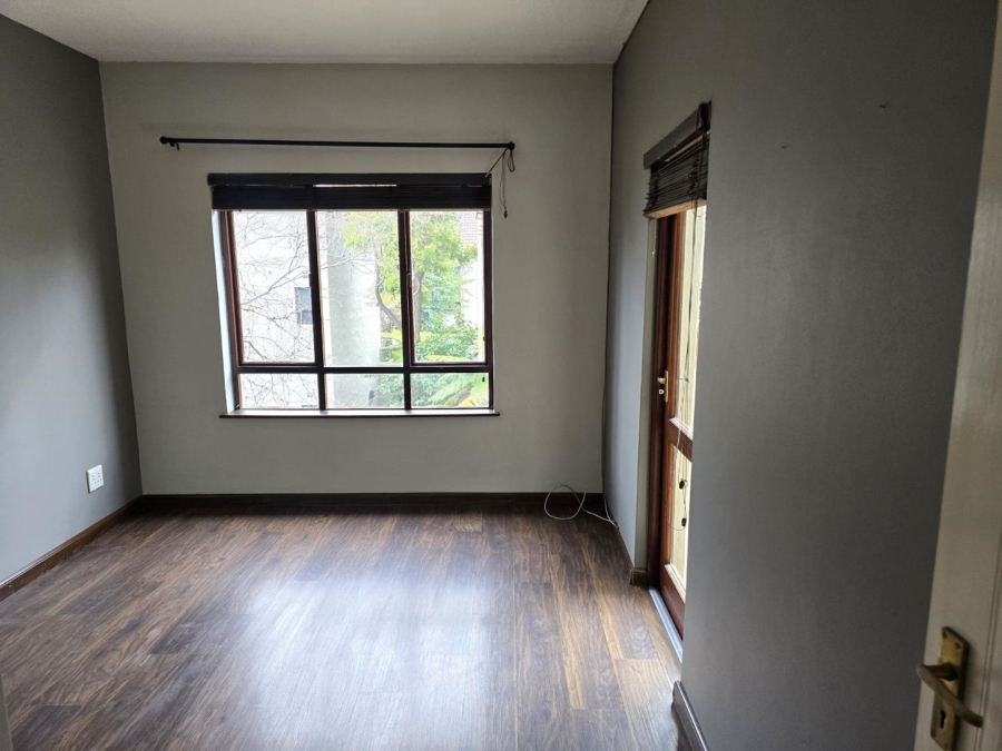 2 Bedroom Property for Sale in Douglasdale Gauteng