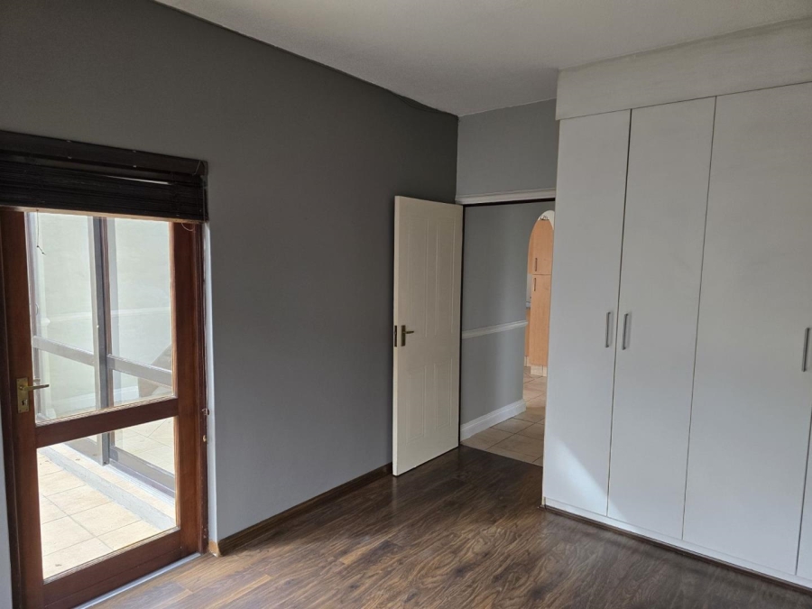 2 Bedroom Property for Sale in Douglasdale Gauteng