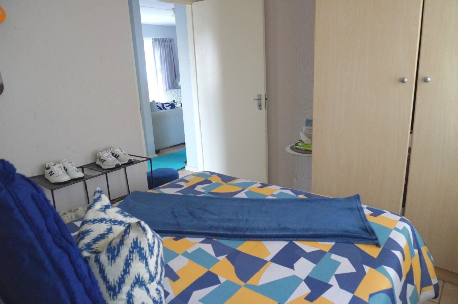 2 Bedroom Property for Sale in Klippoortje Gauteng