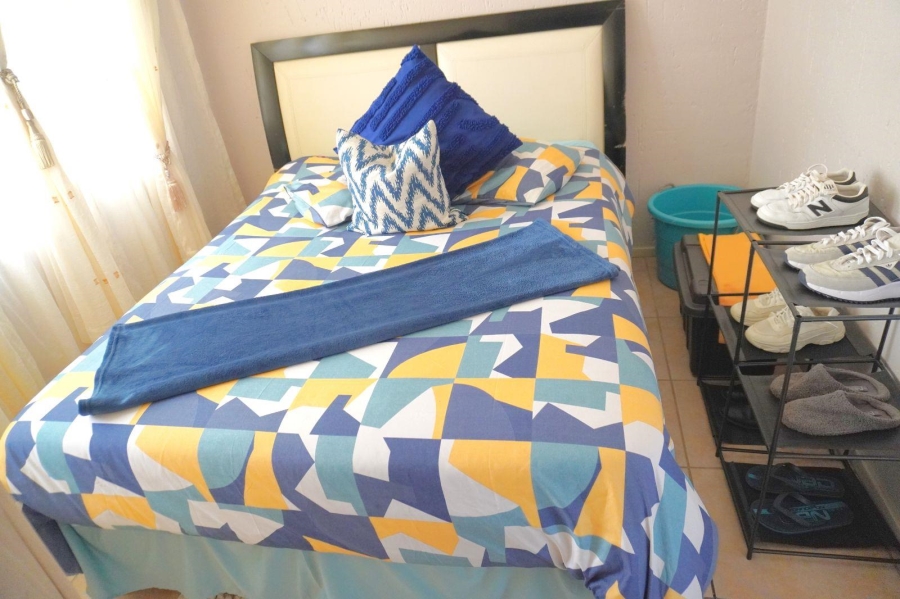 2 Bedroom Property for Sale in Klippoortje Gauteng