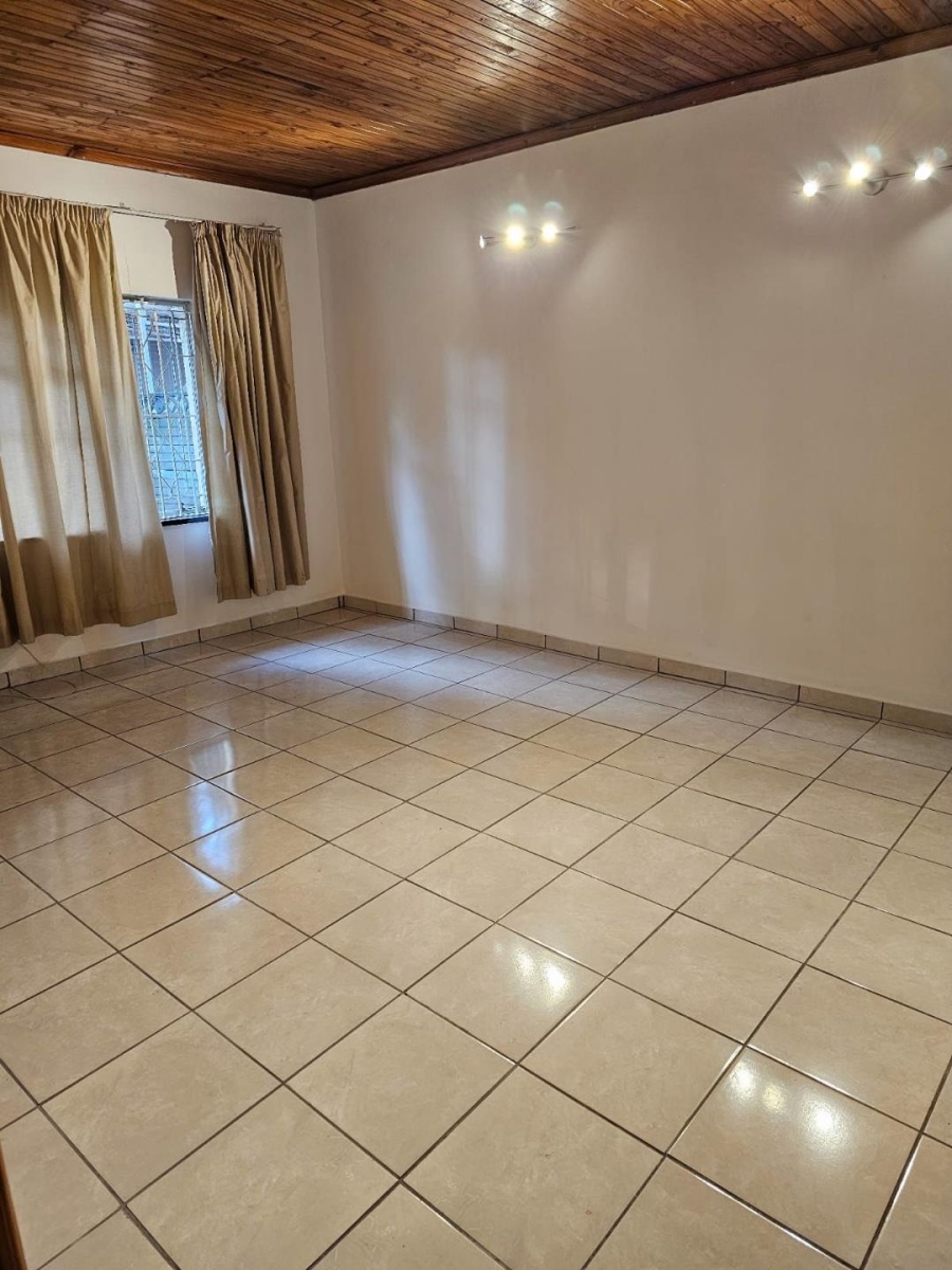 4 Bedroom Property for Sale in Rembrandt Park Gauteng