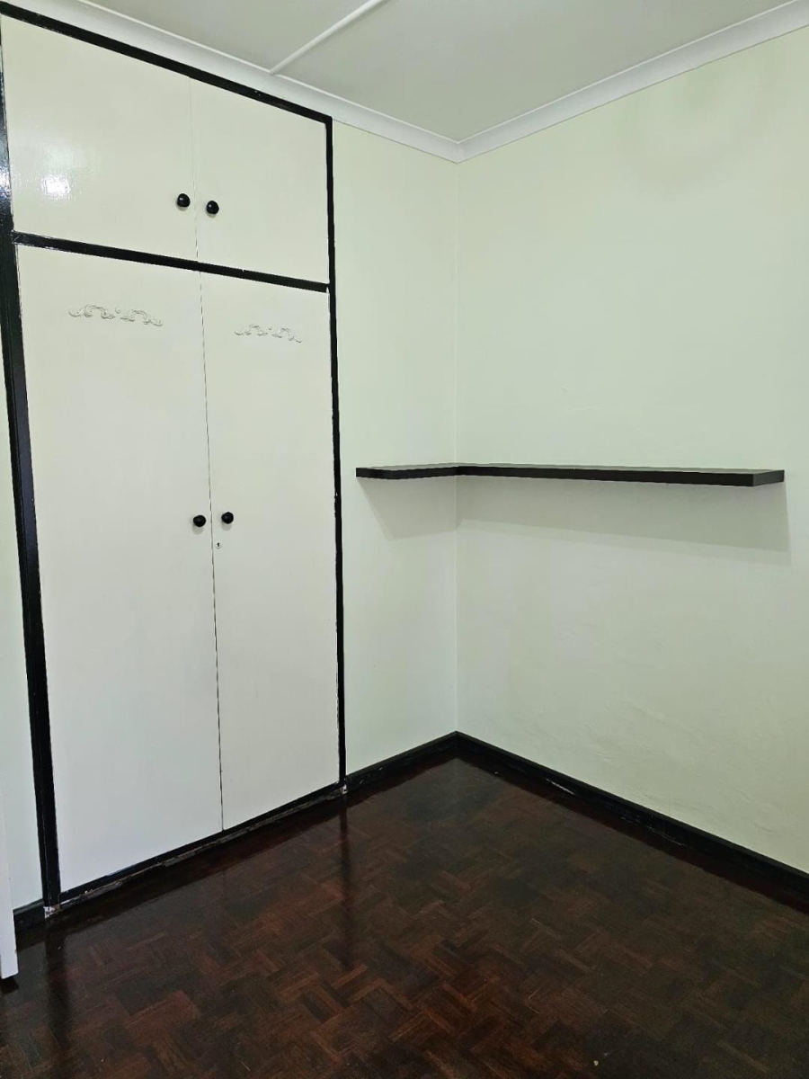 4 Bedroom Property for Sale in Rembrandt Park Gauteng