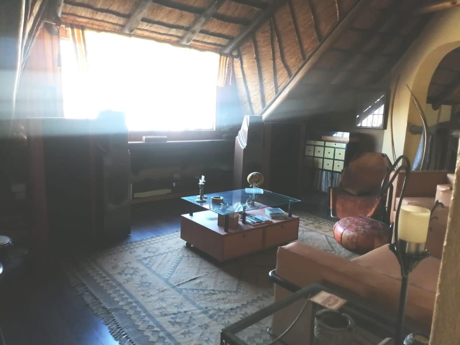 4 Bedroom Property for Sale in Buccleuch Gauteng