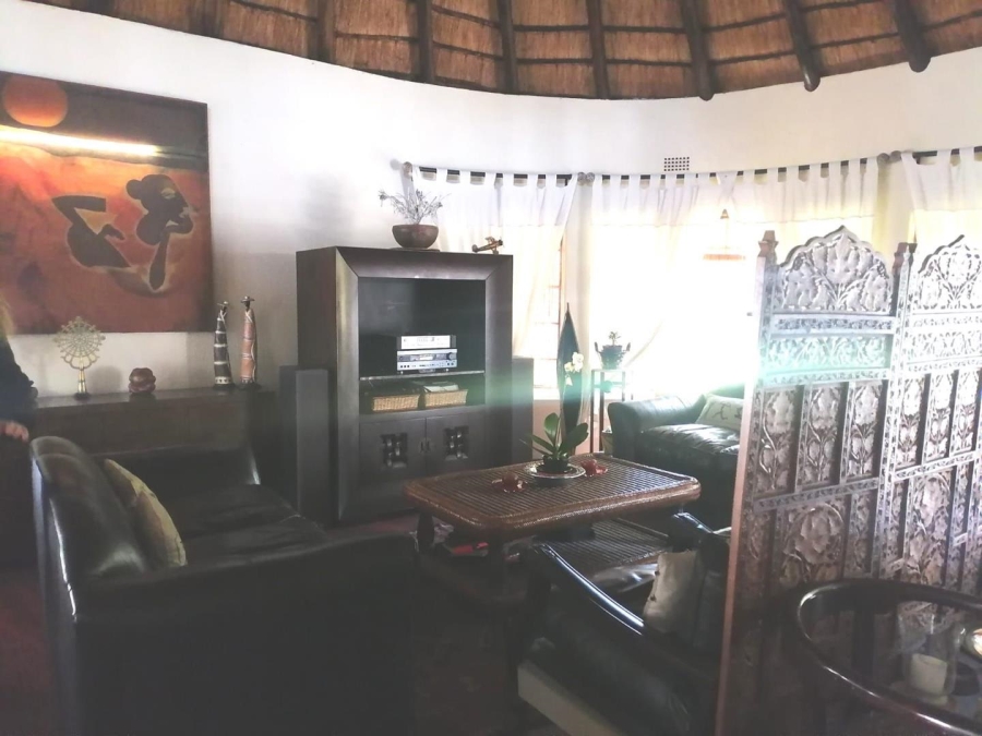 4 Bedroom Property for Sale in Buccleuch Gauteng