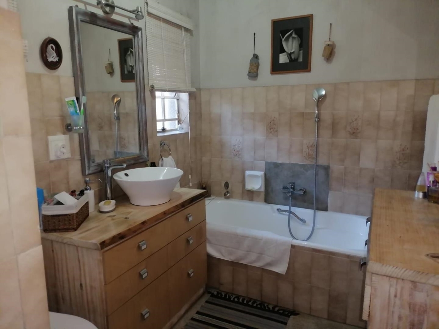 4 Bedroom Property for Sale in Buccleuch Gauteng