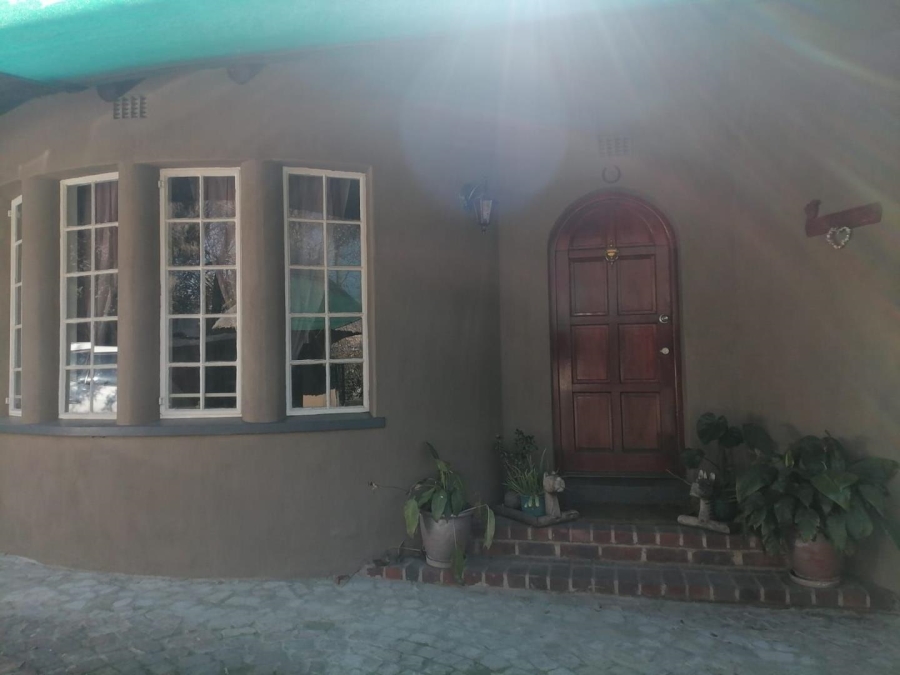 4 Bedroom Property for Sale in Buccleuch Gauteng