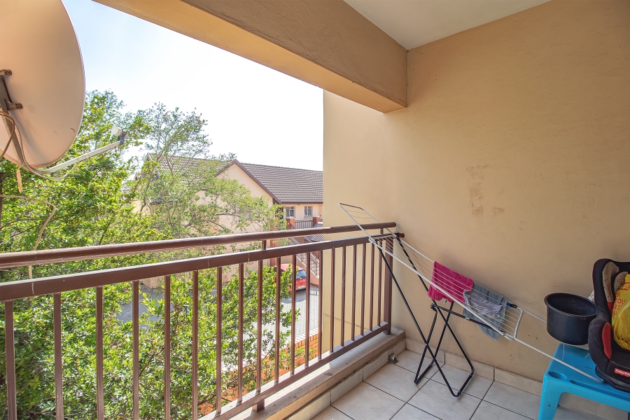 2 Bedroom Property for Sale in Kosmosdal Gauteng