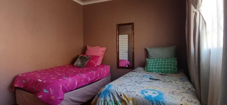 3 Bedroom Property for Sale in Kookrus Gauteng