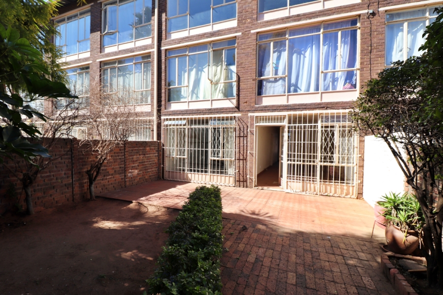 2 Bedroom Property for Sale in Ravensklip Gauteng