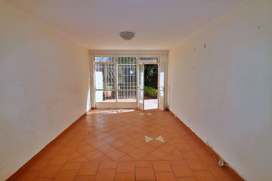 2 Bedroom Property for Sale in Ravensklip Gauteng
