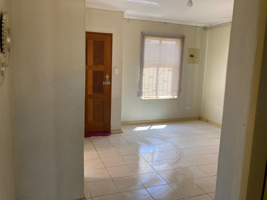 To Let 2 Bedroom Property for Rent in Mahube Valley Gauteng