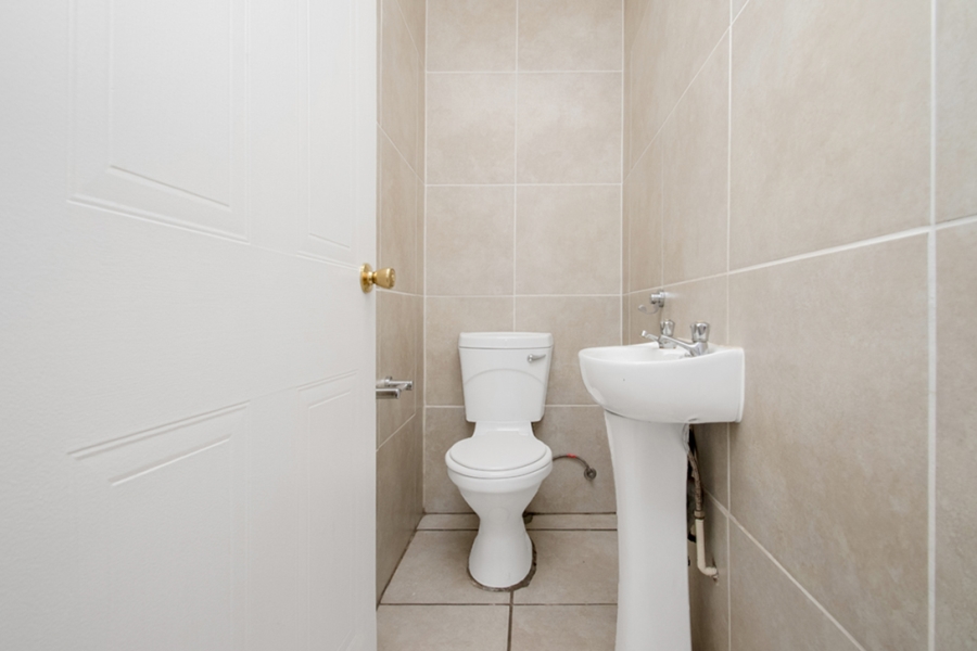 3 Bedroom Property for Sale in Honeydew Manor Gauteng