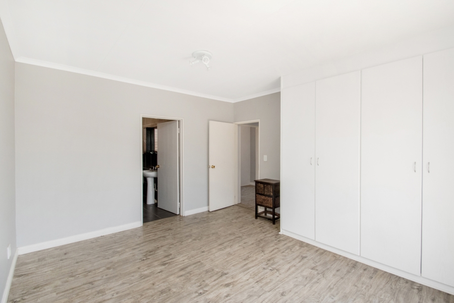 3 Bedroom Property for Sale in Honeydew Manor Gauteng