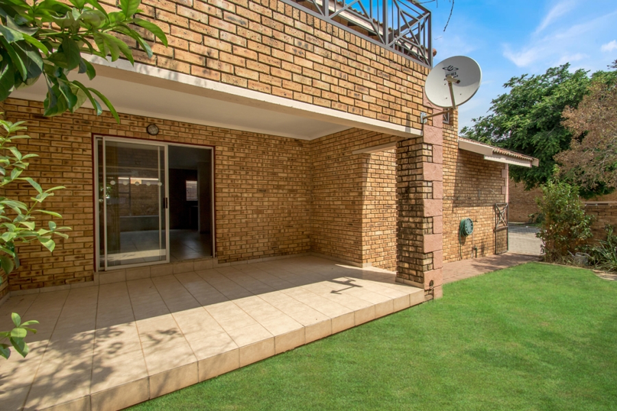 3 Bedroom Property for Sale in Honeydew Manor Gauteng