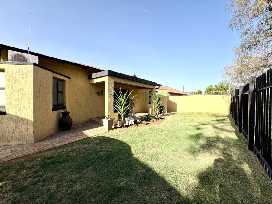 3 Bedroom Property for Sale in Brenthurst Gauteng