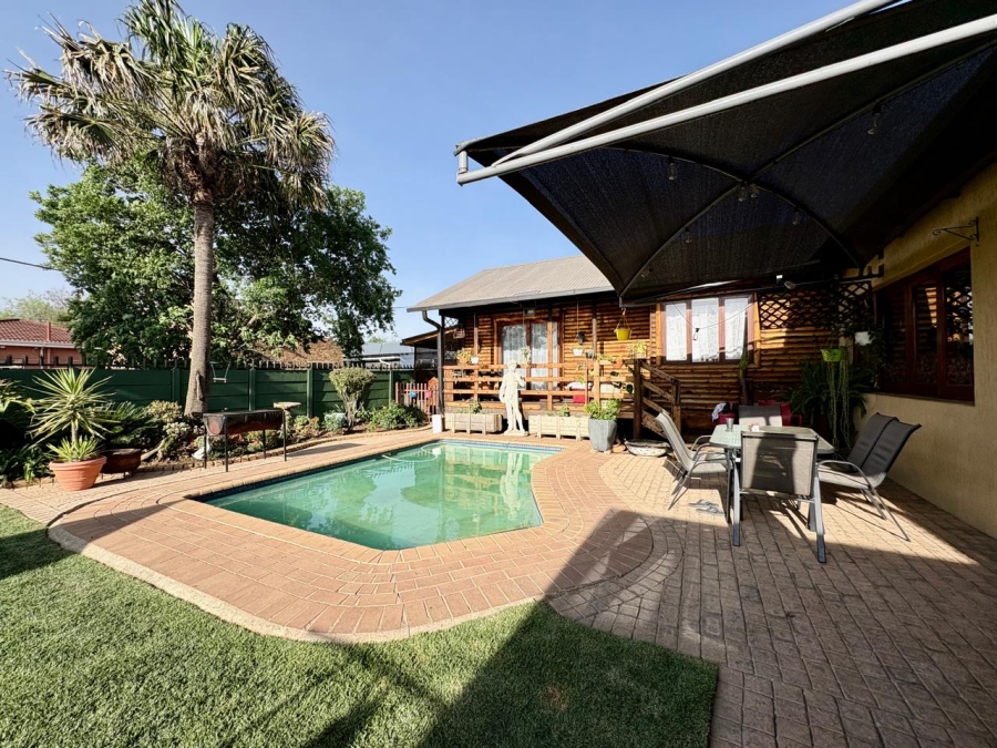 3 Bedroom Property for Sale in Brenthurst Gauteng