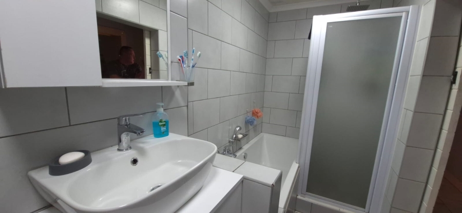 4 Bedroom Property for Sale in Brenthurst Gauteng