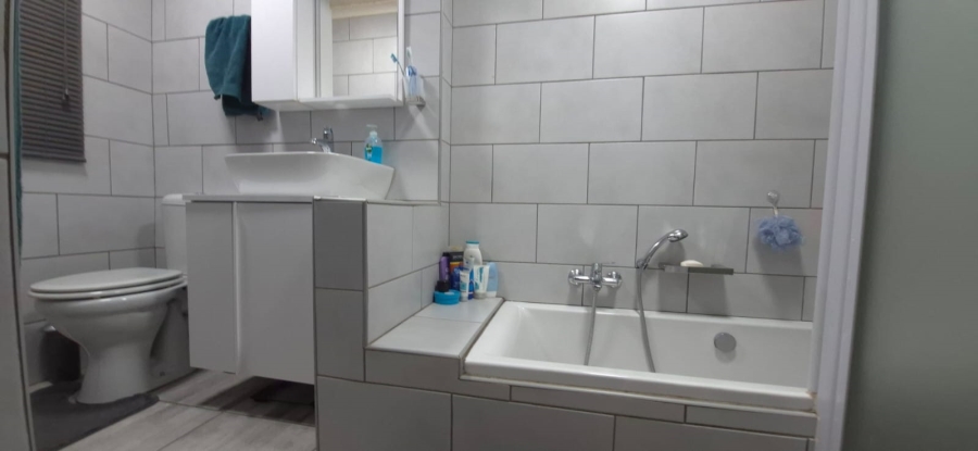 4 Bedroom Property for Sale in Brenthurst Gauteng