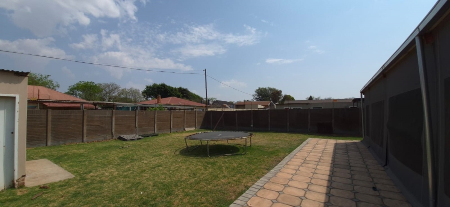 4 Bedroom Property for Sale in Brenthurst Gauteng