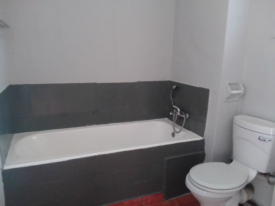 1 Bedroom Property for Sale in Benoni South Gauteng