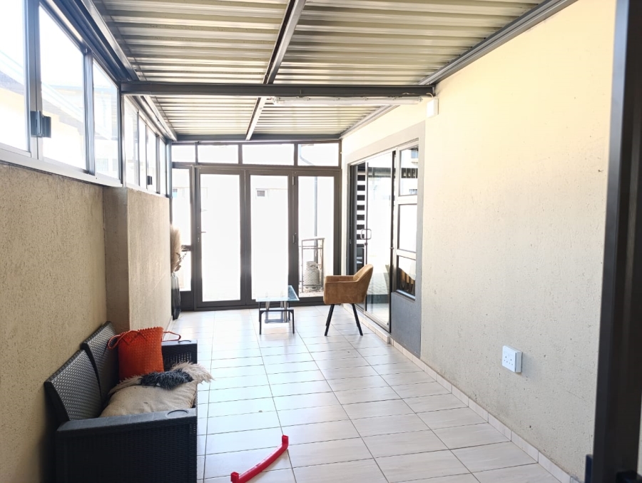 3 Bedroom Property for Sale in Magaliesberg Country Estate Gauteng