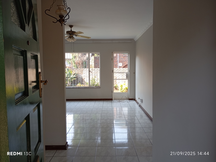 3 Bedroom Property for Sale in Birchleigh North Gauteng