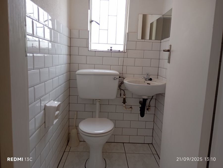 3 Bedroom Property for Sale in Birchleigh North Gauteng
