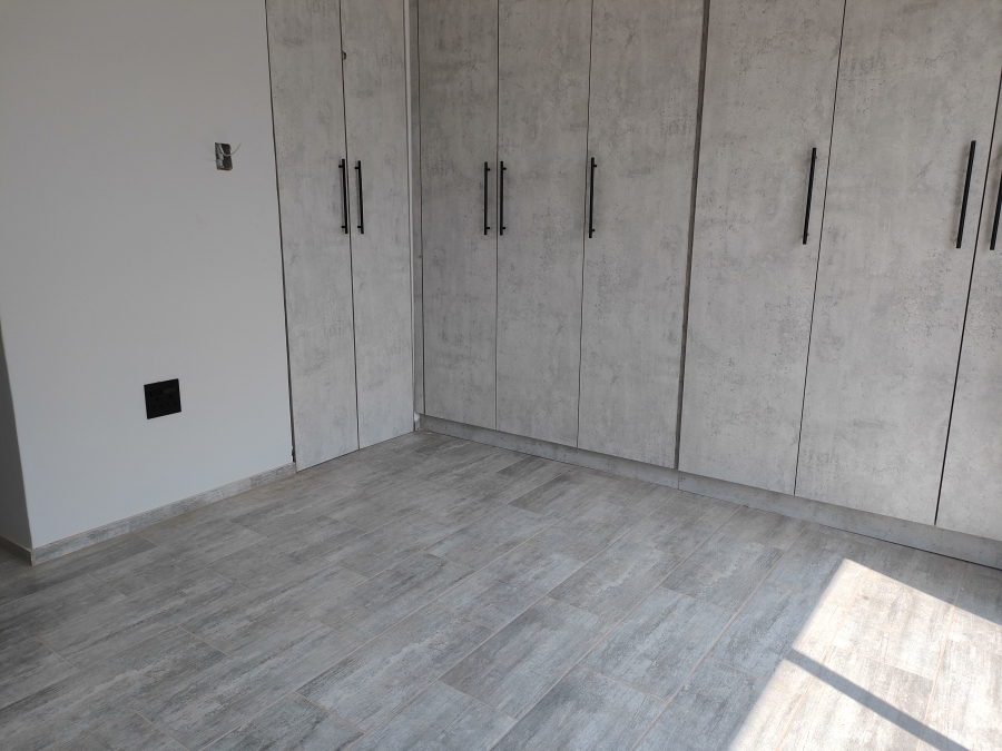 3 Bedroom Property for Sale in Silverton Gauteng