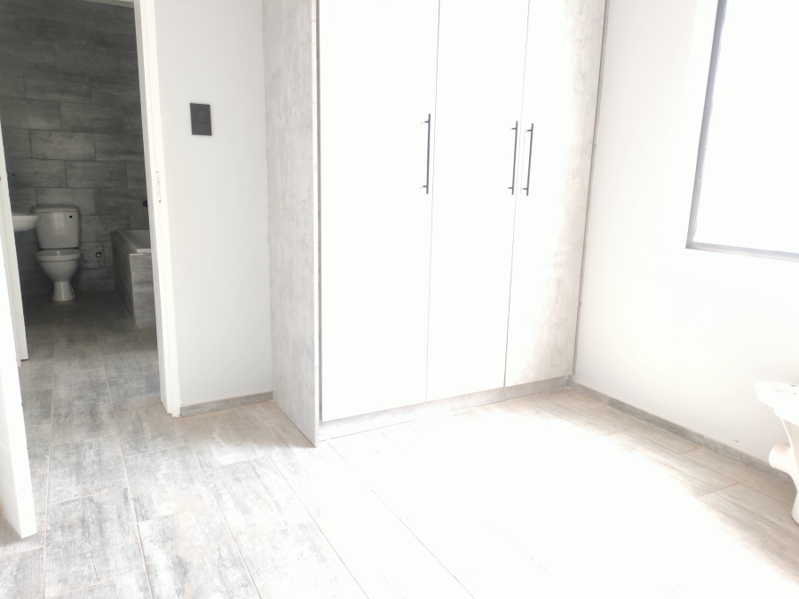 3 Bedroom Property for Sale in Silverton Gauteng