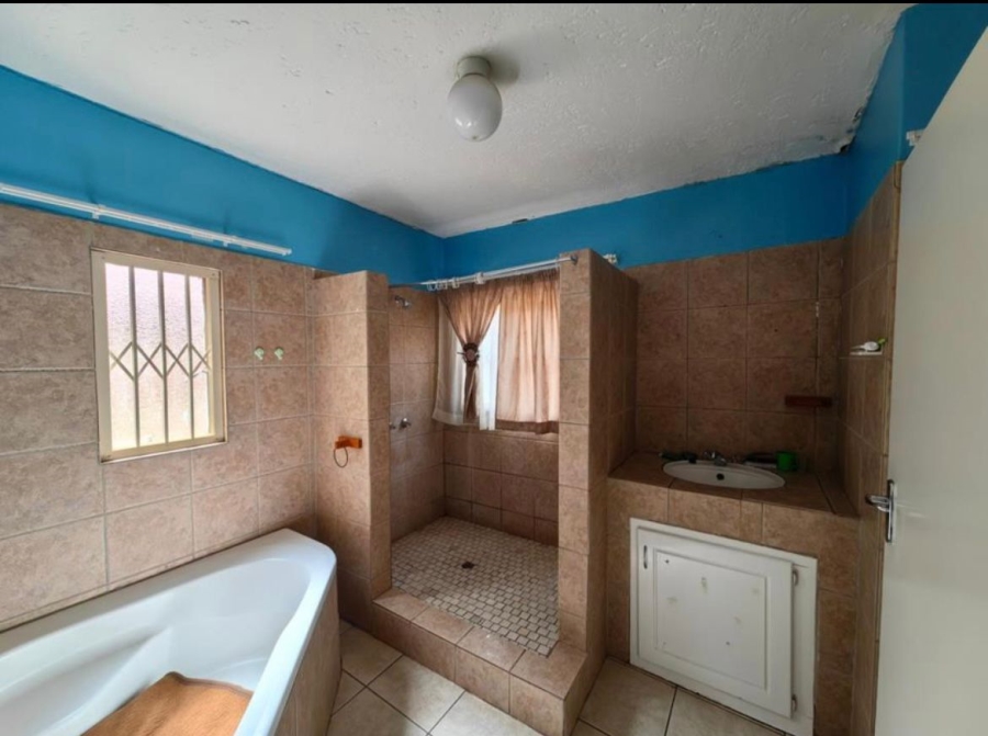 3 Bedroom Property for Sale in Amandasig Gauteng