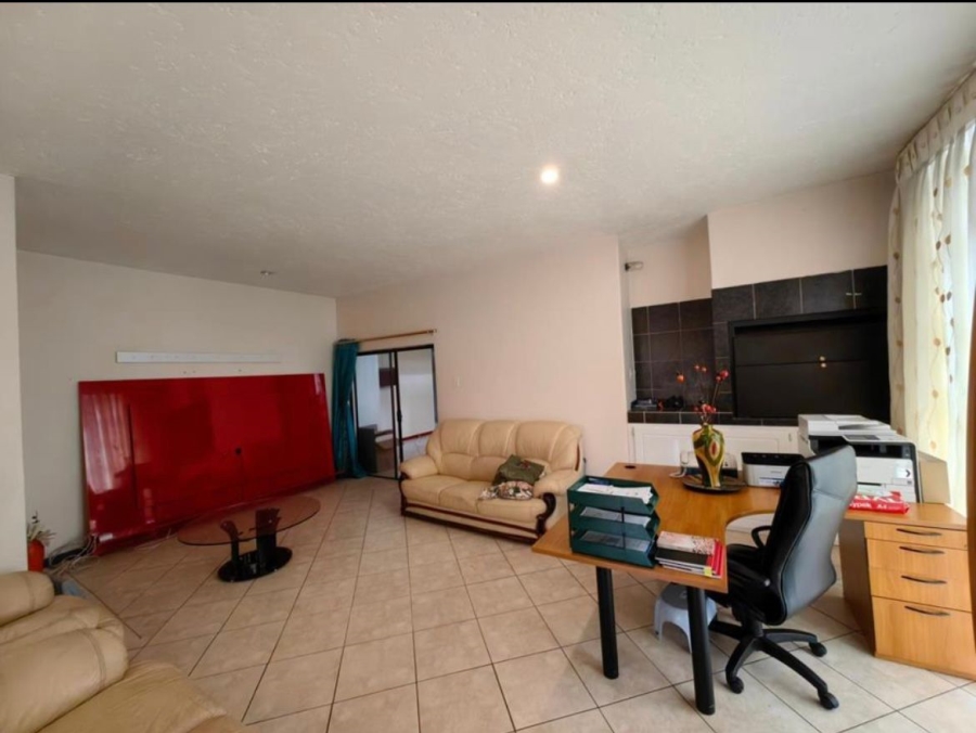 3 Bedroom Property for Sale in Amandasig Gauteng