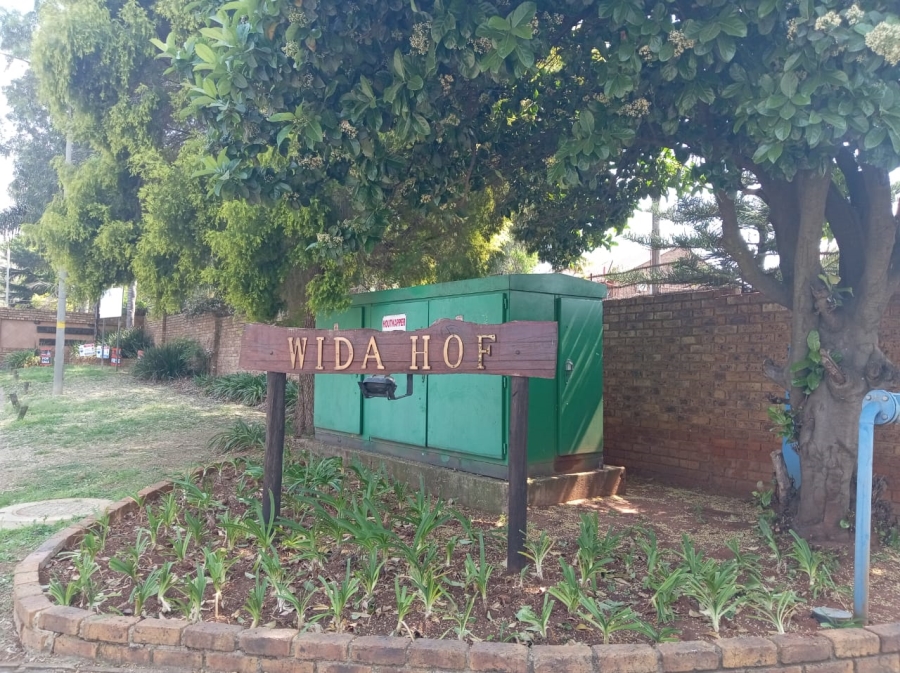 To Let 3 Bedroom Property for Rent in Birchleigh Gauteng