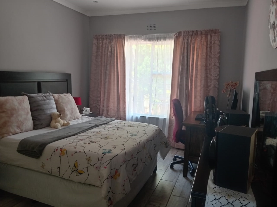 To Let 3 Bedroom Property for Rent in Birchleigh Gauteng