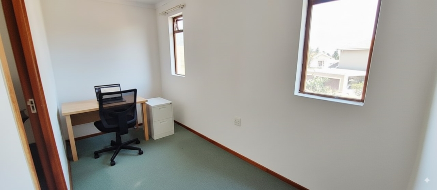 4 Bedroom Property for Sale in Halfway Gardens Gauteng
