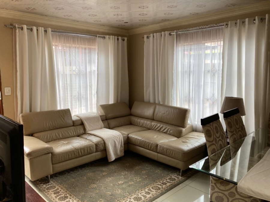 To Let 3 Bedroom Property for Rent in Nellmapius Gauteng