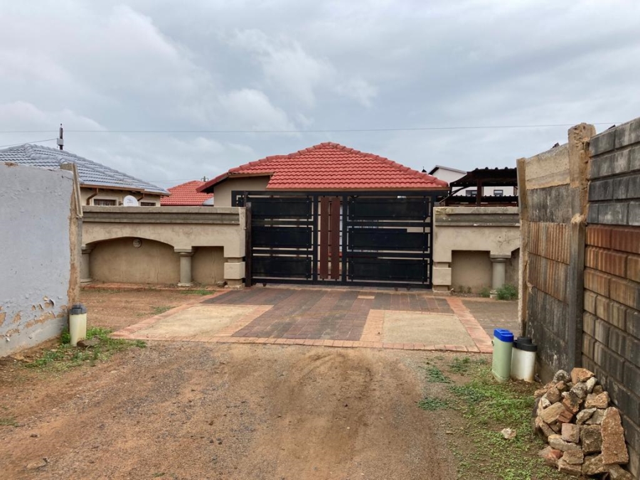 To Let 3 Bedroom Property for Rent in Nellmapius Gauteng