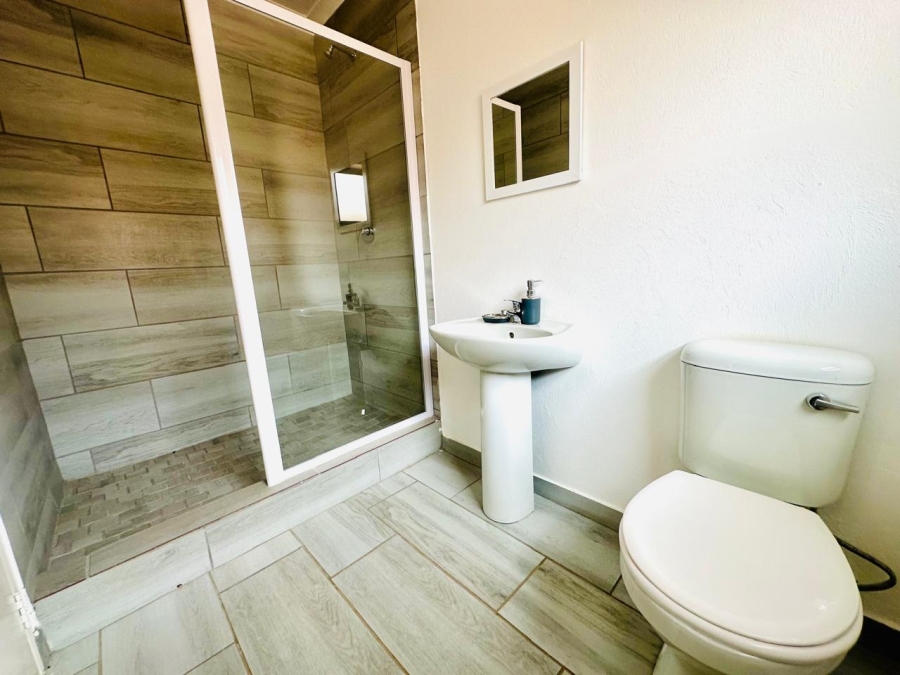 3 Bedroom Property for Sale in Albertsdal Gauteng