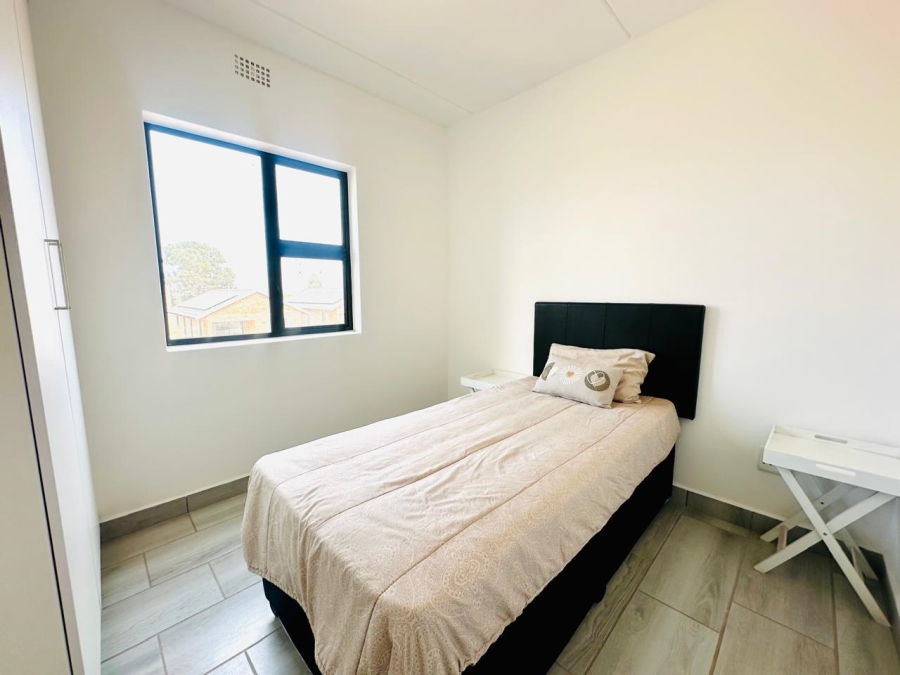 2 Bedroom Property for Sale in Albertsdal Gauteng