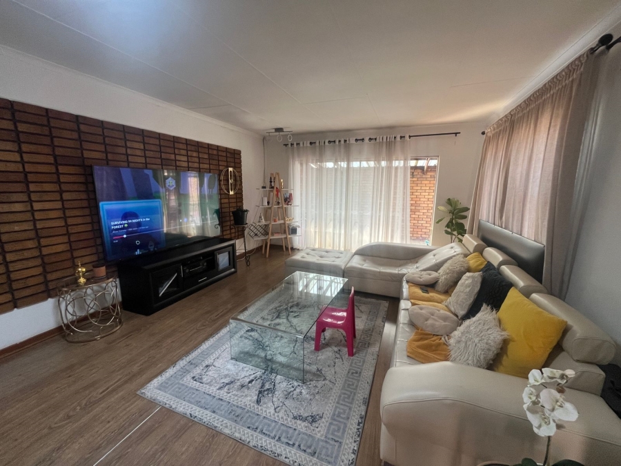 3 Bedroom Property for Sale in Dalpark Ext 1 Gauteng