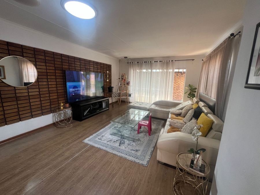 3 Bedroom Property for Sale in Dalpark Ext 1 Gauteng