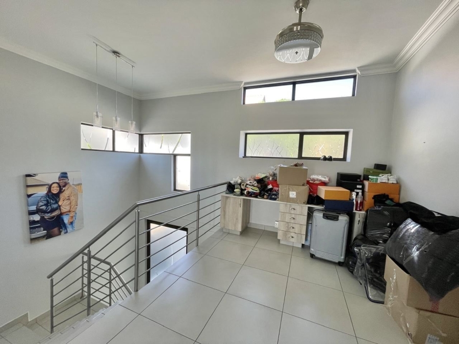 4 Bedroom Property for Sale in Olympus AH Gauteng