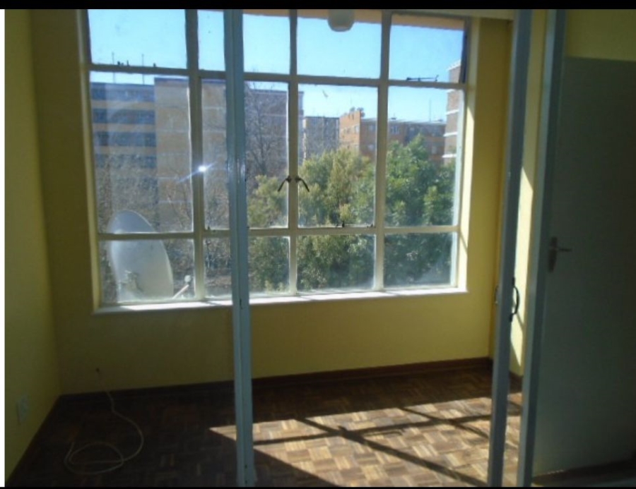 2 Bedroom Property for Sale in Sunnyside Gauteng