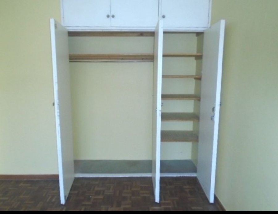 2 Bedroom Property for Sale in Sunnyside Gauteng