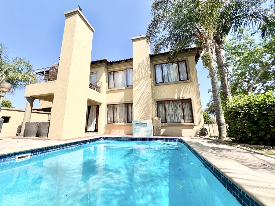 4 Bedroom Property for Sale in Country View Gauteng